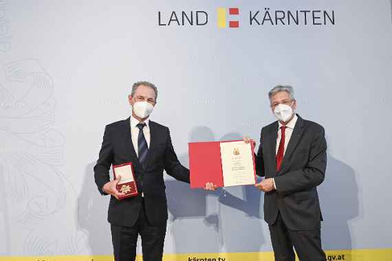 LPD KŠrnten/HelgeBauer

Rudolf Altersberger
Landesauszeichnung	
Ehrenzeichen des Landes KŠrnten
Dr. Peter Wieser	
Landesauszeichnung	
Gro§e Ehrenzeichen des Landes KŠrnten
