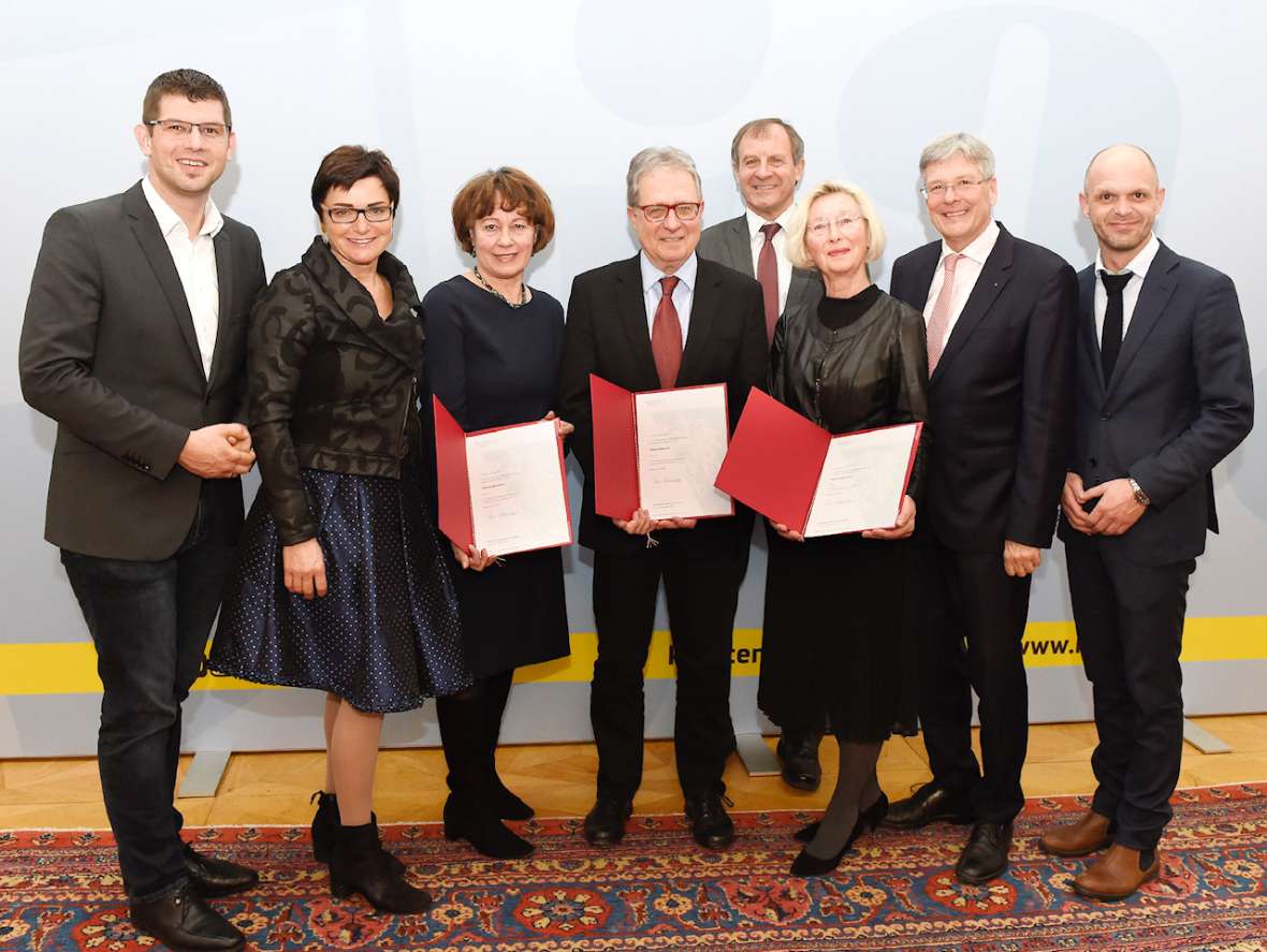 Verleihung von Landes- und Bundesauszeichnungen durch LH Dr. Peter Kaiser.<br/>©fritzpress