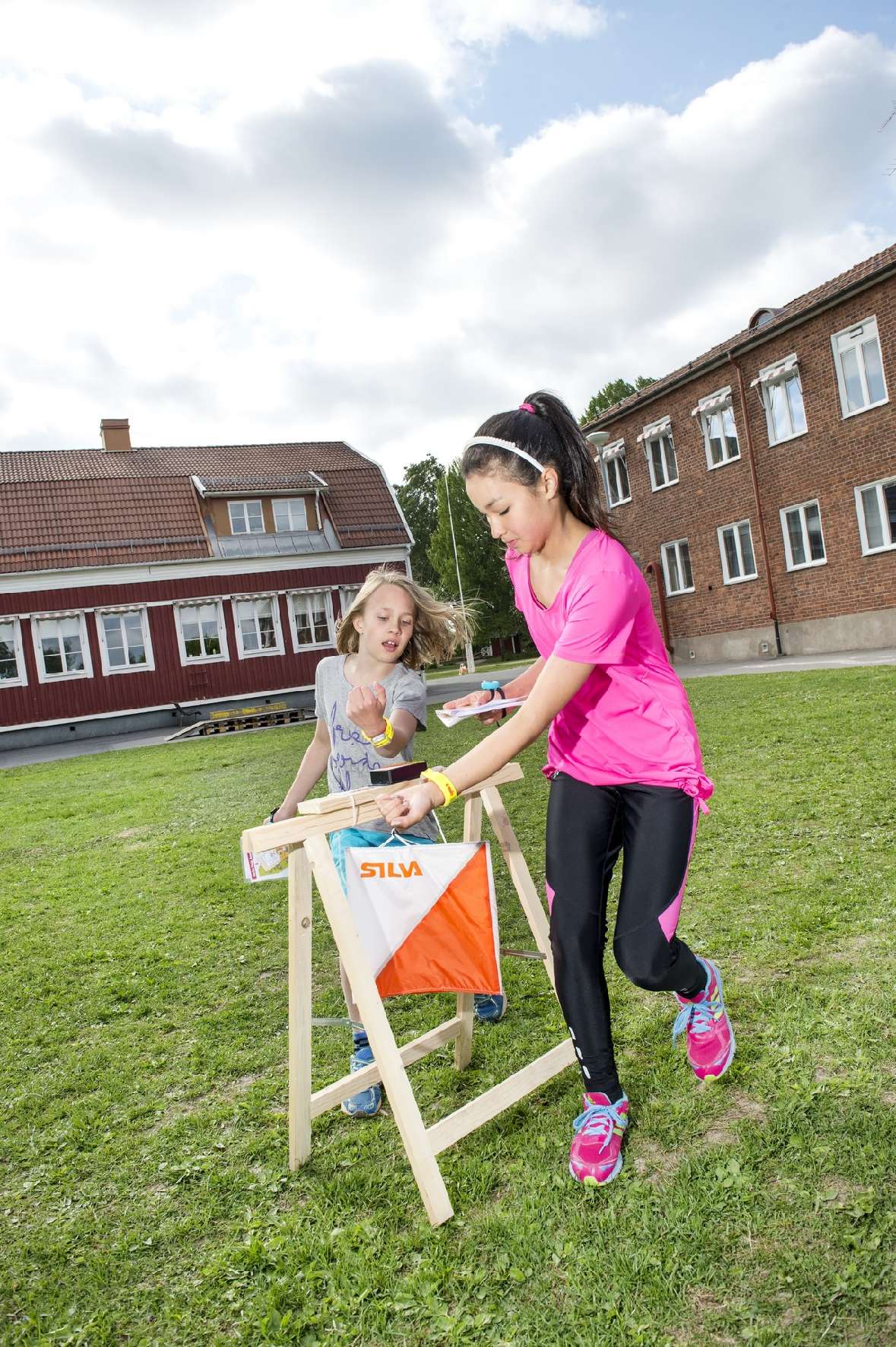 Karlbo  2014-05-29 Orienteringskärm skol sprinten<br/>FOTO: ULF PALM