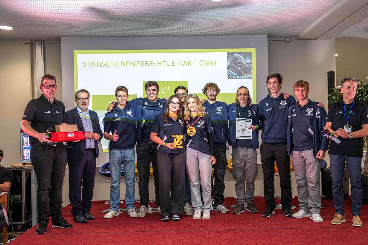 Preisverleihung: 1.Platz statischer Bewerb  in Weiz (Quelle Walter Hausleitner)