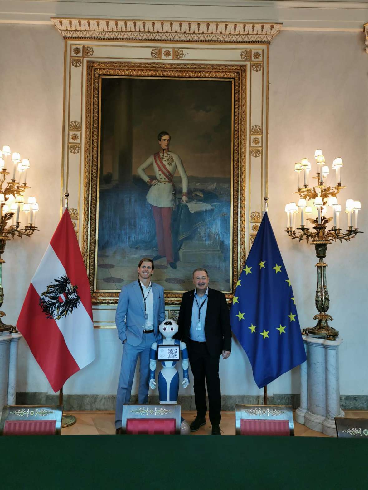 BKA_HTL W_2025 10 26_02_Ministerratssaal_Pepper-Vormaier-Jantschgi